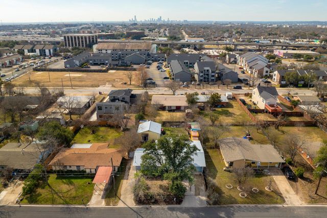 205 E Lola DR, Austin, TX 78753