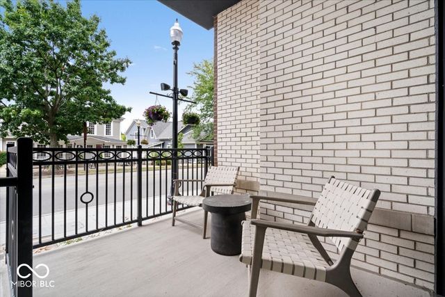 41 N Rangeline Road UNIT 3, Carmel, IN 46032