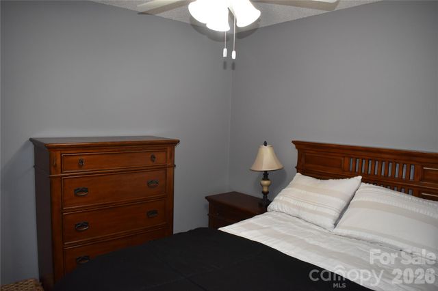 26 Chipmunk Ridge, Marion, NC 28752