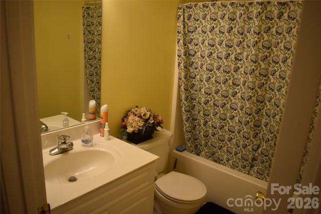26 Chipmunk Ridge, Marion, NC 28752