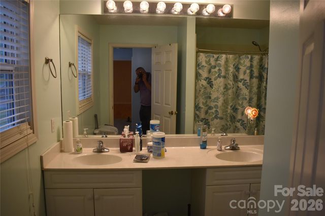 26 Chipmunk Ridge, Marion, NC 28752