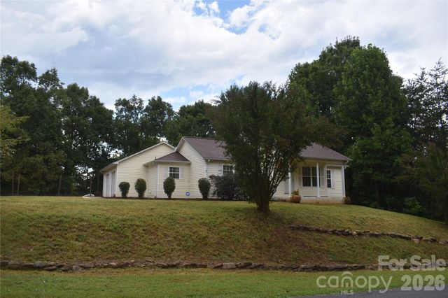26 Chipmunk Ridge, Marion, NC 28752