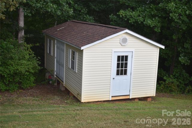 26 Chipmunk Ridge, Marion, NC 28752
