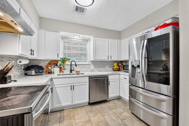 7339 Conley Street, Houston, TX 77021