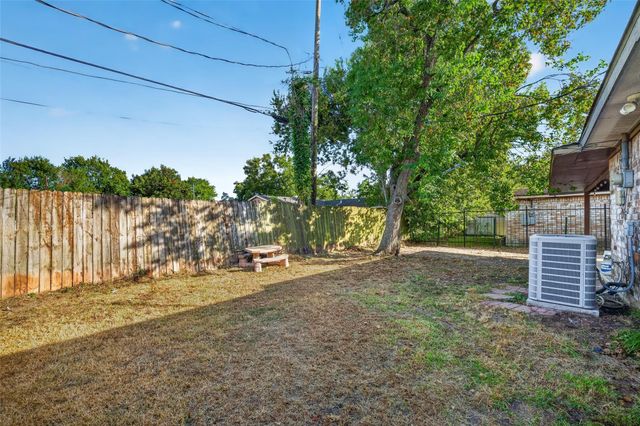 7339 Conley Street, Houston, TX 77021