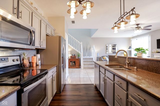 11260 Fonthill Drive, Indianapolis, IN 46236