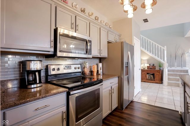 11260 Fonthill Drive, Indianapolis, IN 46236