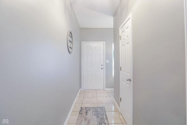 11260 Fonthill Drive, Indianapolis, IN 46236