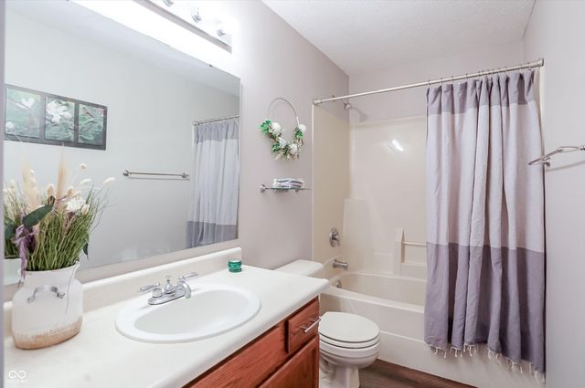 11260 Fonthill Drive, Indianapolis, IN 46236