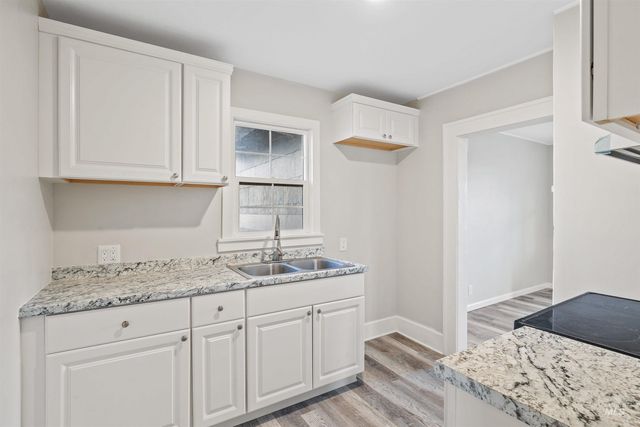 617 Eden St N, Twin Falls, ID 83301