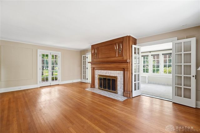 145 Wisteria Drive, Oakwood, OH 45419