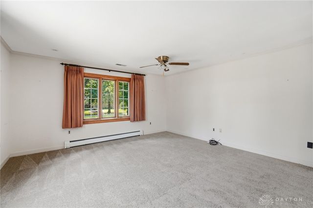 145 Wisteria Drive, Oakwood, OH 45419