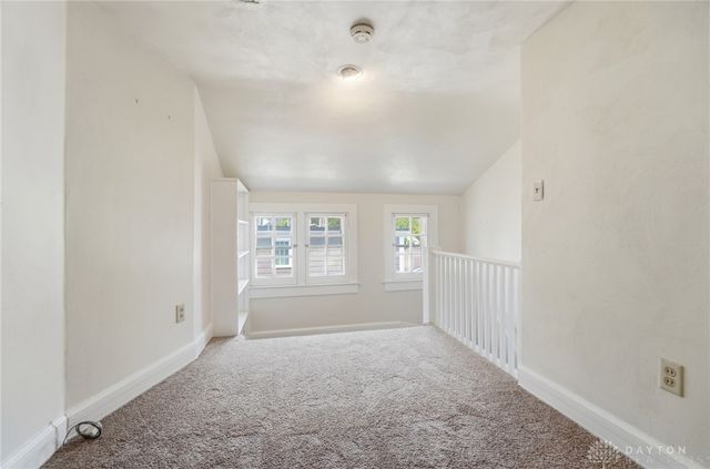 145 Wisteria Drive, Oakwood, OH 45419