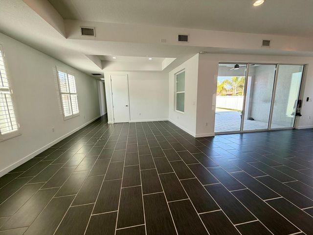 4524 RIVERWOOD AVENUE, Sarasota, FL 34231