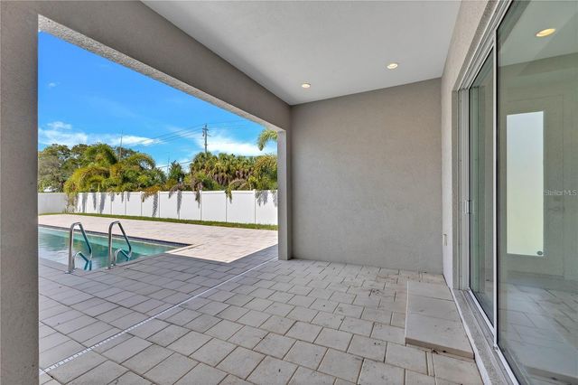 4524 RIVERWOOD AVENUE, Sarasota, FL 34231