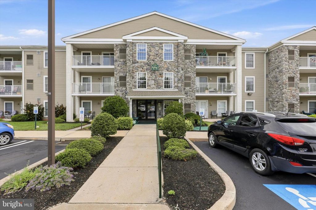 501 BRANDON RD, West Norriton, PA 19403
