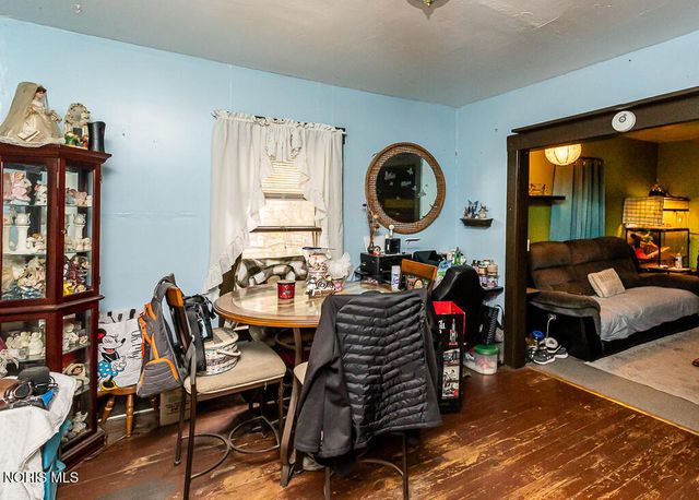 2740 Albion Street, Toledo, OH 43610