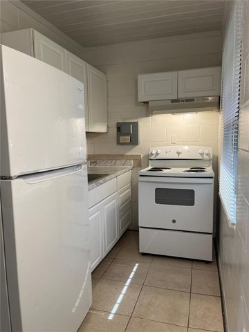 709 BOSTON AVENUE, Orlando, FL 32805
