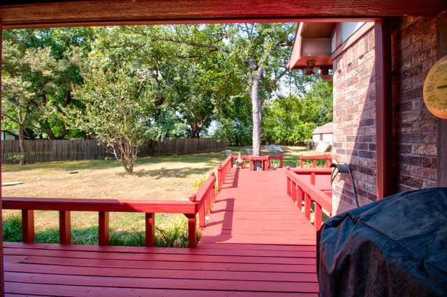 1219 Kiowa Drive E, Lake Kiowa, TX 76240