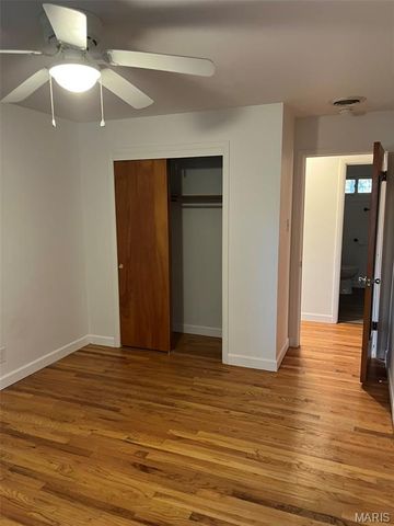 1614 Lindenwood Avenue, Edwardsville, IL 62025