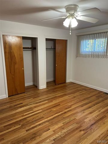 1614 Lindenwood Avenue, Edwardsville, IL 62025
