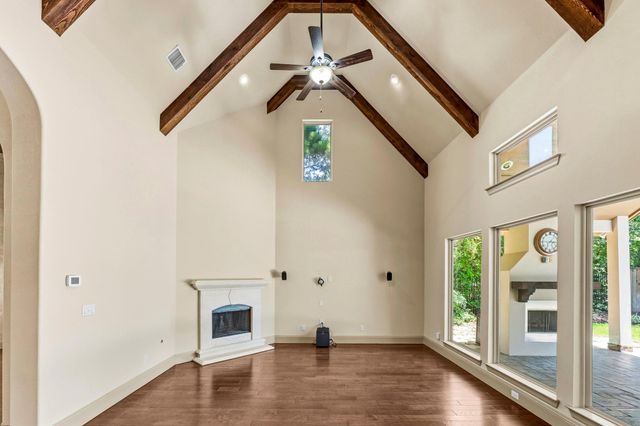 3 Shearling Court, The Woodlands, TX 77389