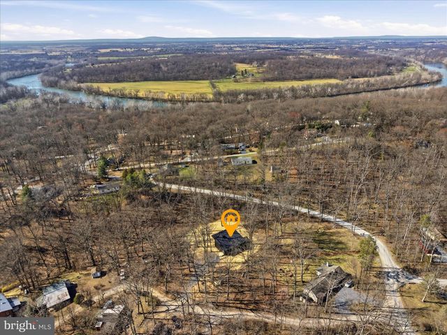 50 WINONA CIR, Harpers Ferry, WV 25425