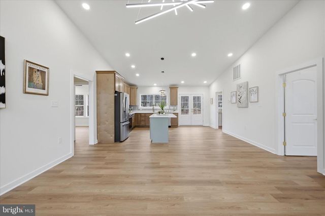 50 WINONA CIR, Harpers Ferry, WV 25425