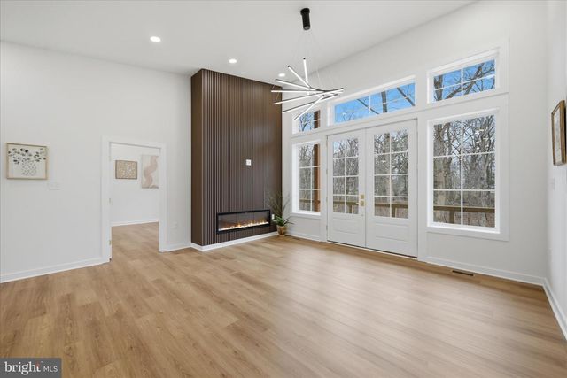 50 WINONA CIR, Harpers Ferry, WV 25425