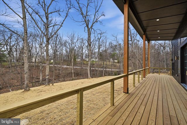 50 WINONA CIR, Harpers Ferry, WV 25425