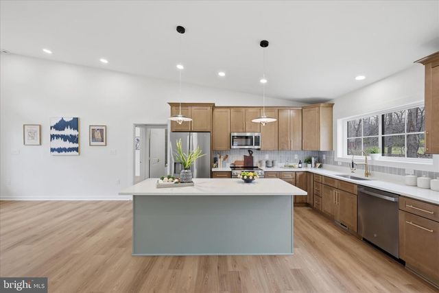 50 WINONA CIR, Harpers Ferry, WV 25425