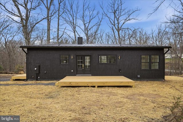 50 WINONA CIR, Harpers Ferry, WV 25425