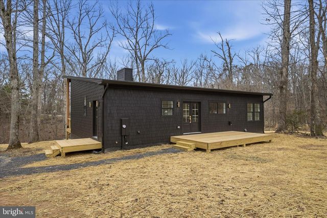 50 WINONA CIR, Harpers Ferry, WV 25425