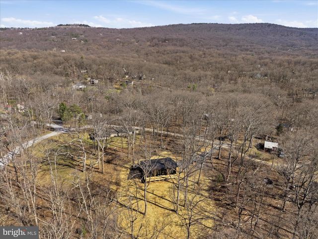 50 WINONA CIR, Harpers Ferry, WV 25425