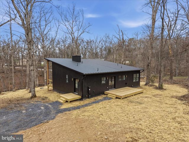 50 WINONA CIR, Harpers Ferry, WV 25425