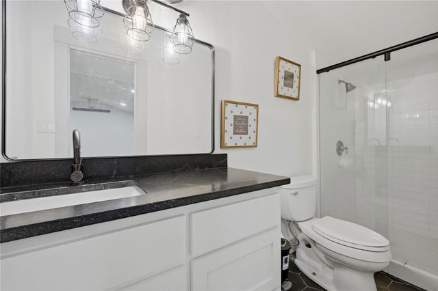 140 Turkey Farm Road, Whitesboro, TX 76273