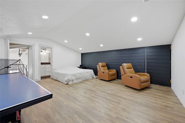 140 Turkey Farm Road, Whitesboro, TX 76273