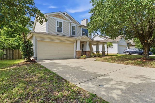 2212 Crescent Valley Ln, Hermitage, TN 37076