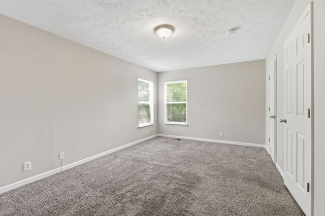 2212 Crescent Valley Ln, Hermitage, TN 37076