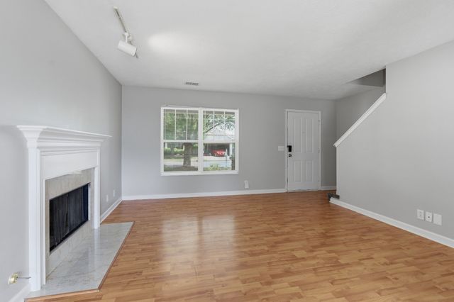 2212 Crescent Valley Ln, Hermitage, TN 37076