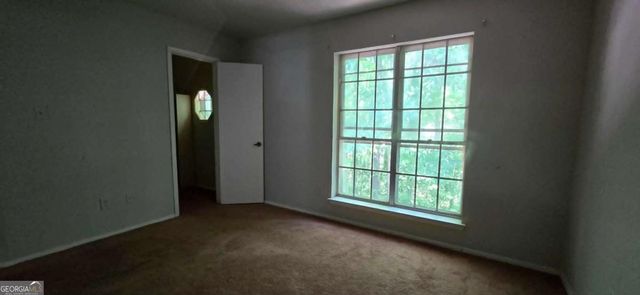 673 Garden Walk Drive, Stone Mountain, GA 30083