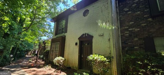 673 Garden Walk Drive, Stone Mountain, GA 30083