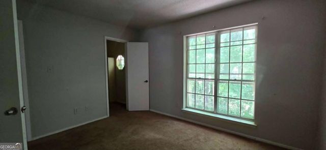 673 Garden Walk Drive, Stone Mountain, GA 30083