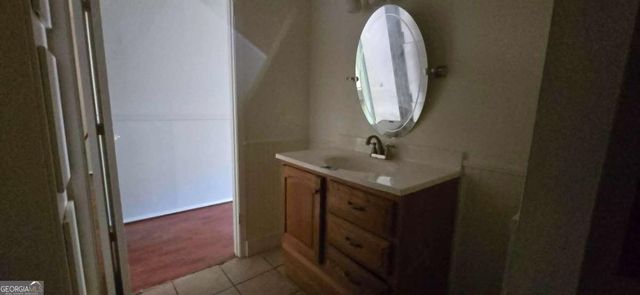 673 Garden Walk Drive, Stone Mountain, GA 30083