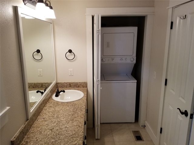 3153 N Barnsbury Terrace, Fayetteville, AR 72703