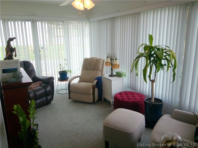 3663 Stonecreek Circle B, Jeffersonville, IN 47130