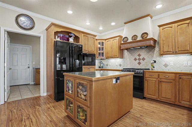 11684 Giorgio Drive, Skiatook, OK 74070