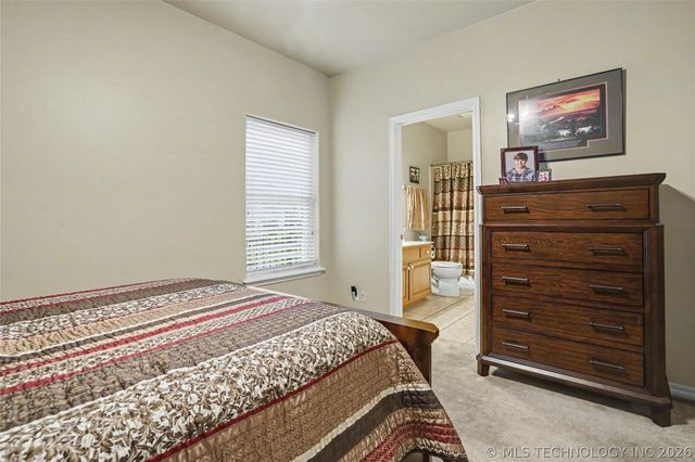 11684 Giorgio Drive, Skiatook, OK 74070