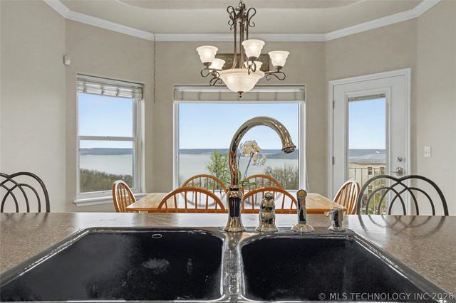 11684 Giorgio Drive, Skiatook, OK 74070