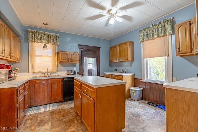 1223 21st Street NW, Canton, OH 44709